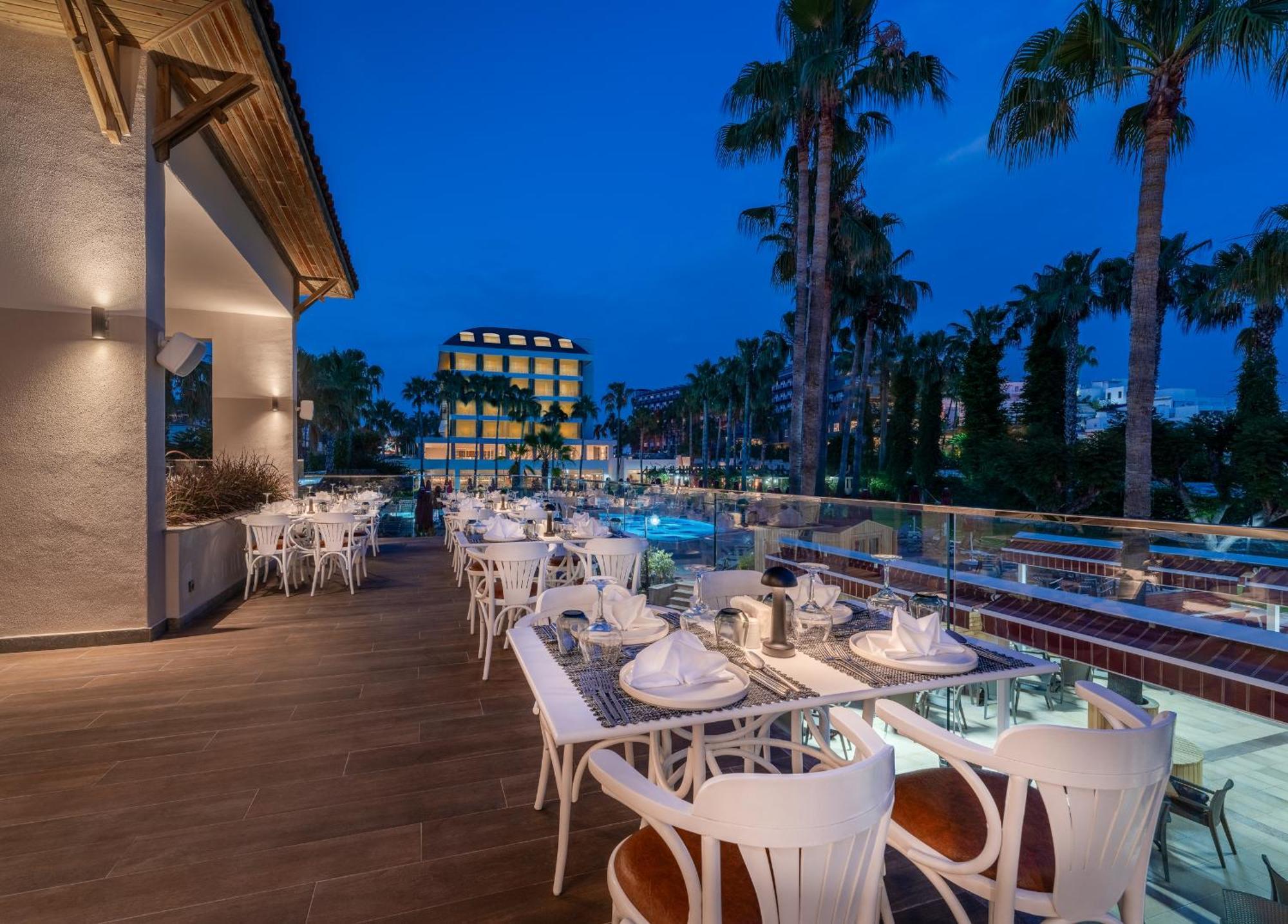 Trendy Palm Beach Adults Only Side Buitenkant foto